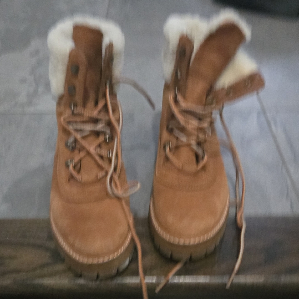 Women's Tan Lace-Up Boots